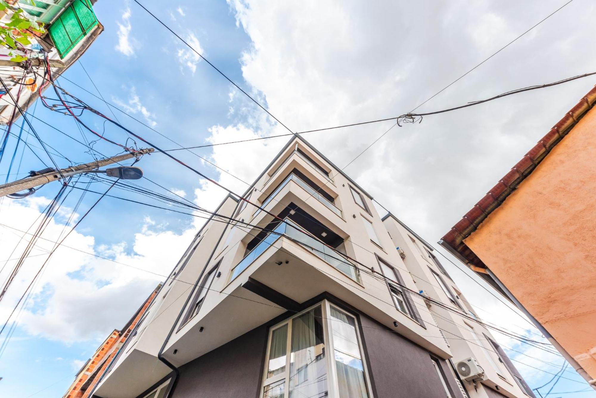 Mumba Apartments By Kondo Stays Tirana Buitenkant foto