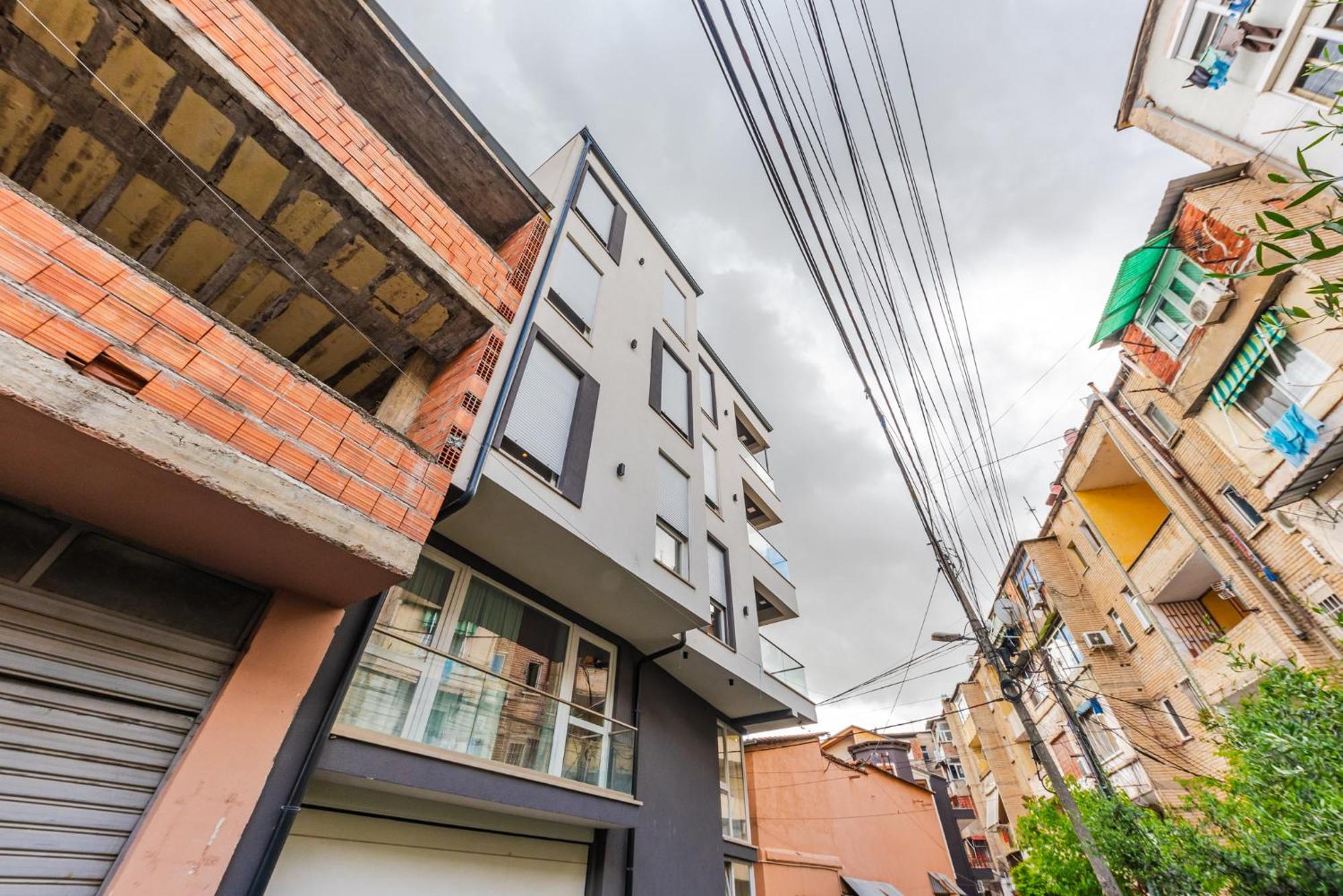 Mumba Apartments By Kondo Stays Tirana Buitenkant foto