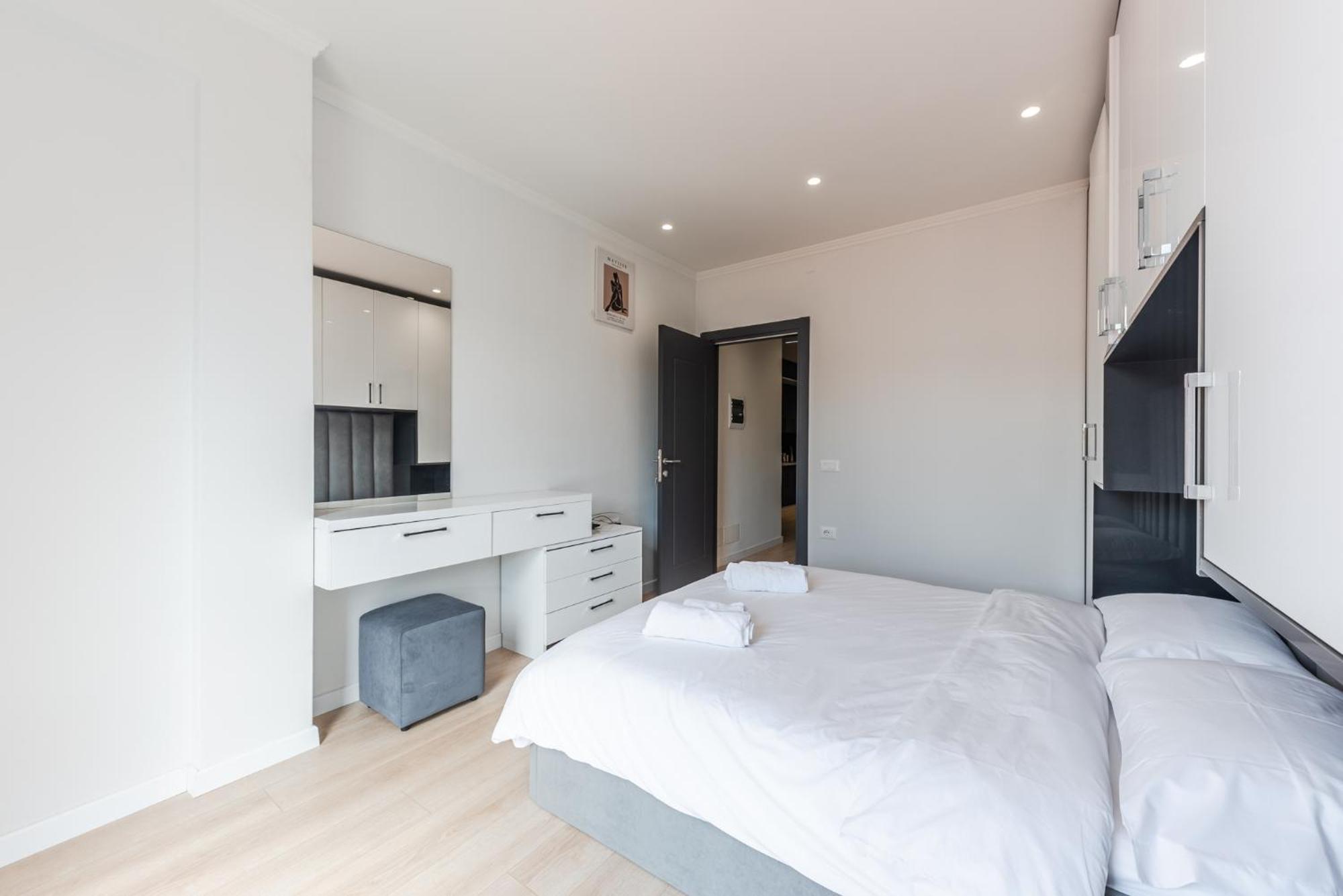 Mumba Apartments By Kondo Stays Tirana Buitenkant foto