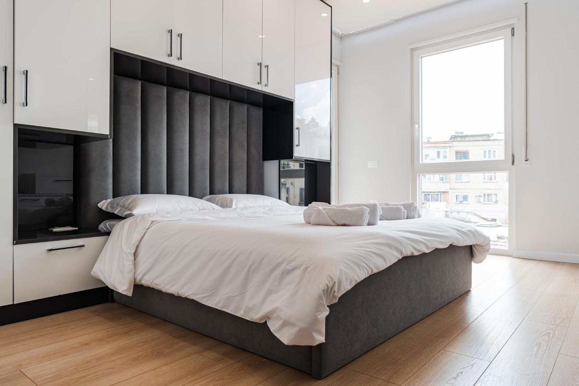Mumba Apartments By Kondo Stays Tirana Buitenkant foto