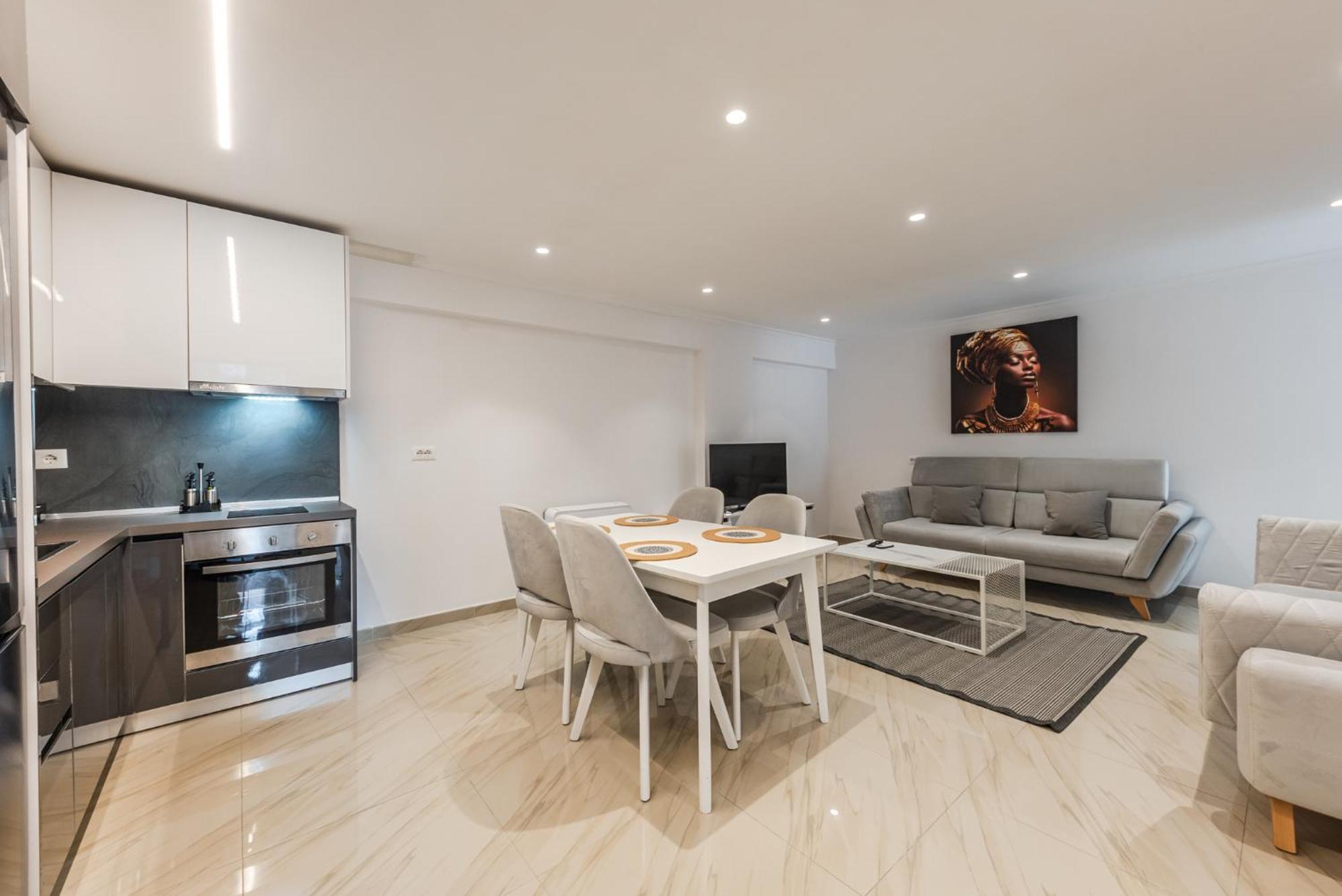 Mumba Apartments By Kondo Stays Tirana Buitenkant foto